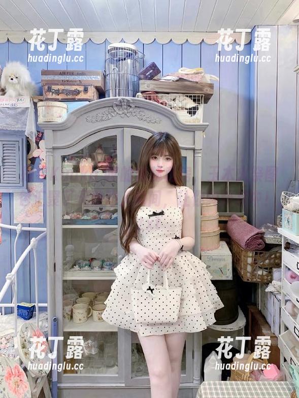 探寻Kuuko W的隐秘私房，玉木火祭图包汇聚了无数动人瞬间，让你陶醉其中！.txt